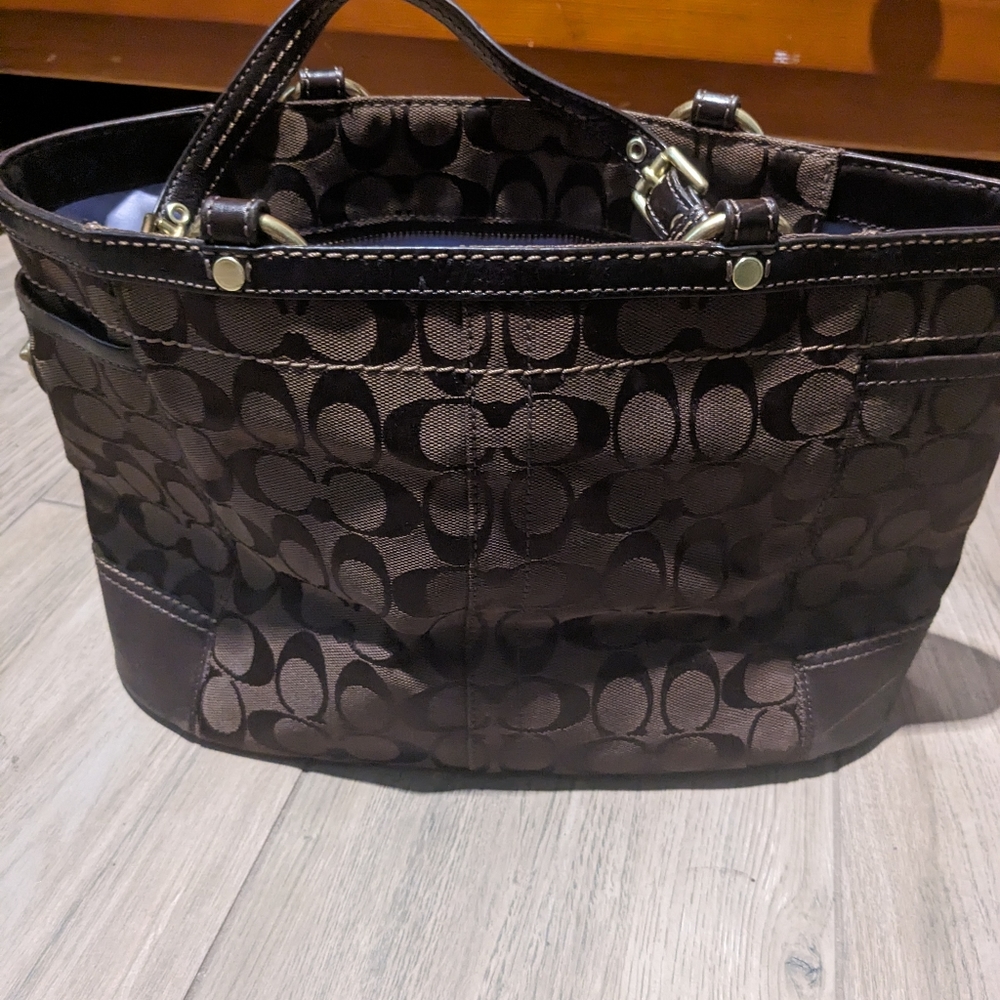 Coach purse